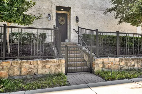 7333 Valley View Ln #501, Dallas, TX 75240