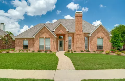 2417 Redfield Dr, Plano, TX 75025