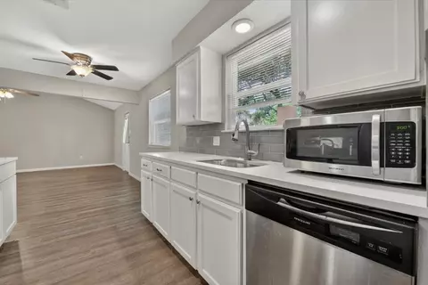 6929 Declaration St, Watauga, TX 76148 photo 9