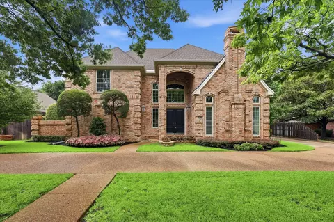 3207 St Albans Cir, Colleyville, TX 76034