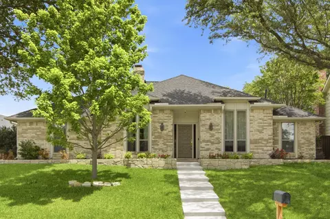 236 Canyon Valley Dr, Richardson, TX 75080