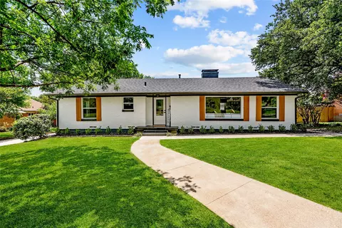 605 Hinton St, Grand Prairie, TX 75050