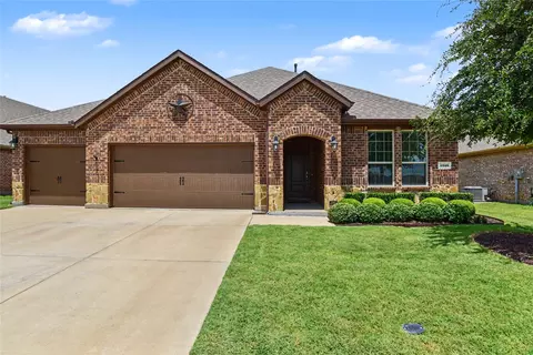 4016 Woodford Dr, Forney, TX 75126