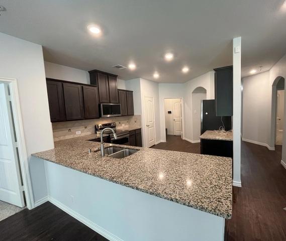 2929 Brazos Dr, Little Elm, TX 75068