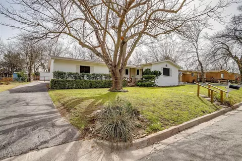302 Case St, Weatherford, TX 76086