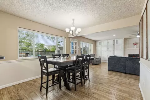 Dining - 304 Lark Ln, Euless, TX 76039 photo 3 of 4