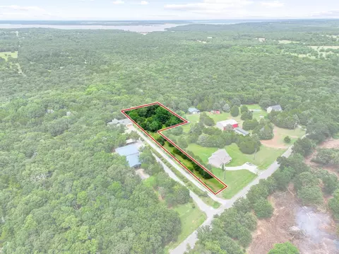 207 Paradise Park Rd, Pottsboro, TX 75076