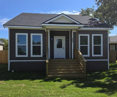 2904 Avenue D, Brownwood, TX 76801