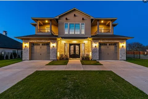 202 Scenic Dr, Heath, TX 75032
