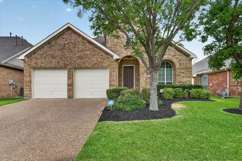 2644 Coral Cove Dr, Grand Prairie, TX 75054