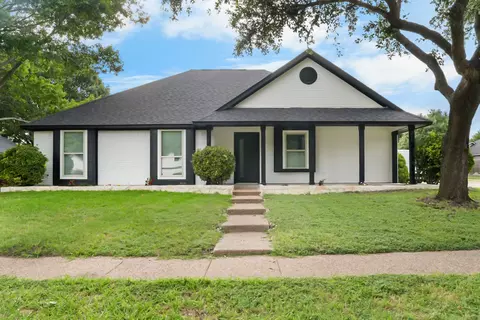 923 Short Line Blvd, Midlothian, TX 76065