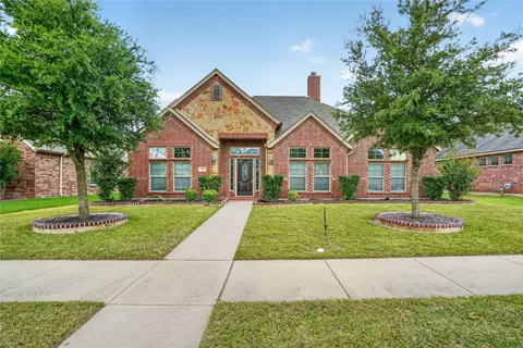1500 Wren St, Desoto, TX 75115