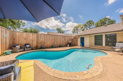 2217 Homestead Pl, Garland, TX 75044