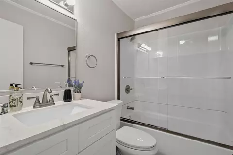 Bath - 3824 Windsor Ave, Waco, TX 76708 photo 4 of 4