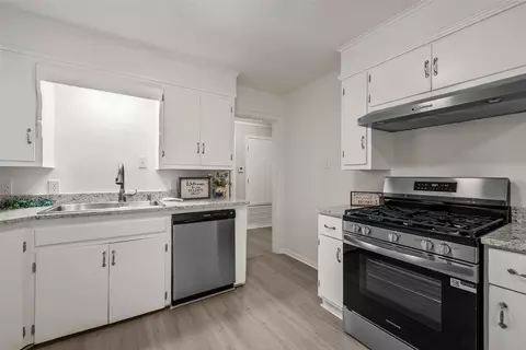 Kitchen - 3824 Windsor Ave, Waco, TX 76708 photo 4 of 4