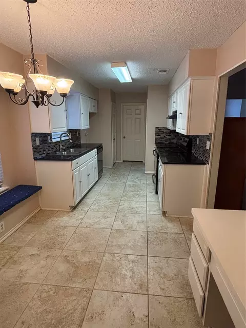 722 Big Thicket Trl, Mesquite, TX 75149 photo 5