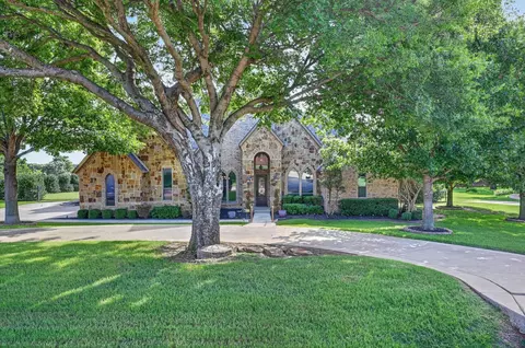 2313 Sandstone Ct, Burleson, TX 76028