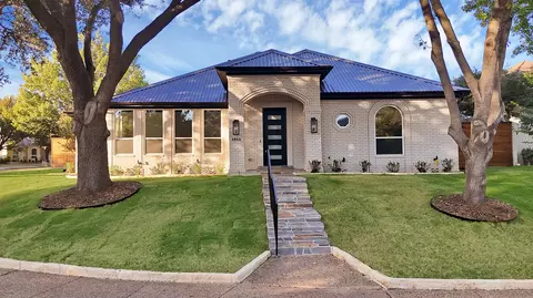 1913 Crockett Cir, Irving, TX 75038
