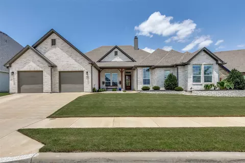 1348 Silent Springs Dr, Haslet, TX 76052