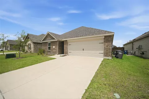1759 Gleasondale Pl, Forney, TX 75126