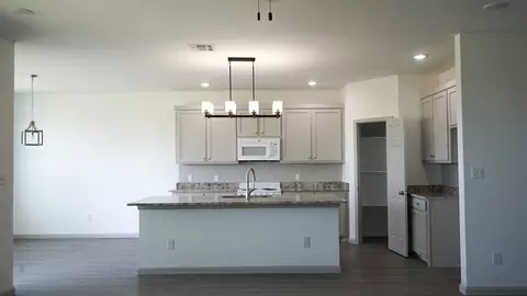 Kitchen - 1011 Springview Ln, Mabank, TX 75147 photo 2 of 2