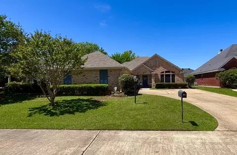 9012 Eureka Ln, Shreveport, LA 71115