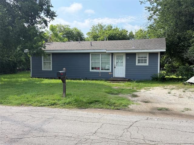 504 Morgan St, Cleburne, TX 76031