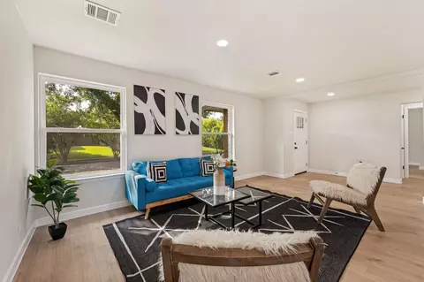 10509 Channel Dr, Dallas, TX 75229