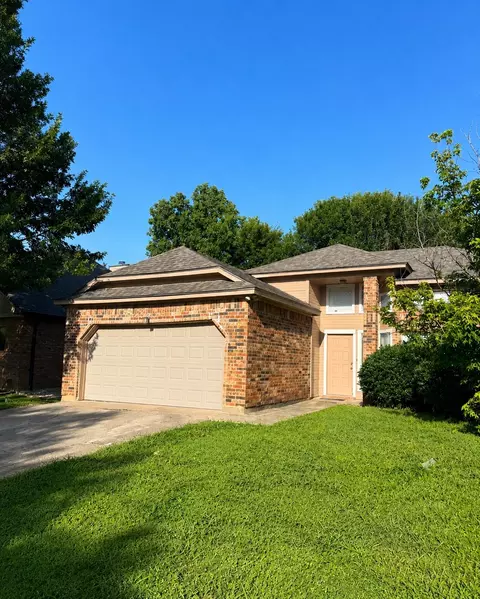 6014 Fern Meadow Rd, Arlington, TX 76017