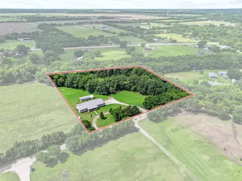 1673 County Road 1525, Ector, TX 75439