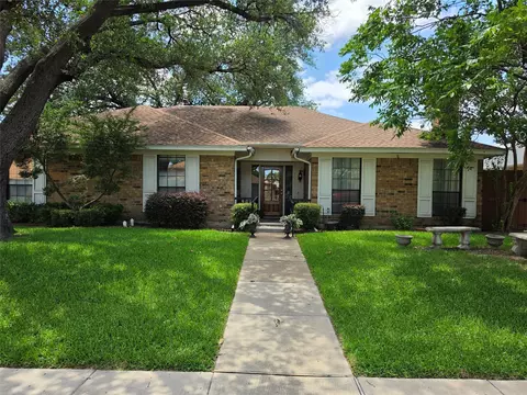 2128 El Dorado Way St, Carrollton, TX 75006