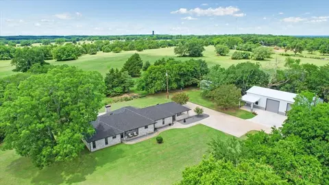 826 Georgetown Rd, Pottsboro, TX 75076