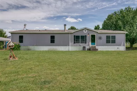 10900 Pikes Peak, Venus, TX 76084