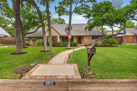 6811 Bradbury Ln, Dallas, TX 75230