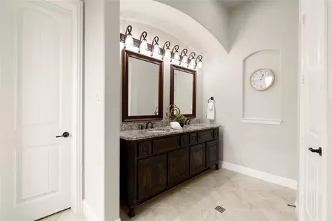 Entry Way - 991 Rustic Ln, Prosper, TX 75078 photo 2 of 3