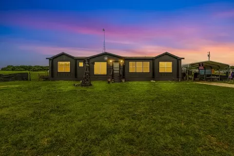 218 Bettinger Way, Gholson, TX 76705