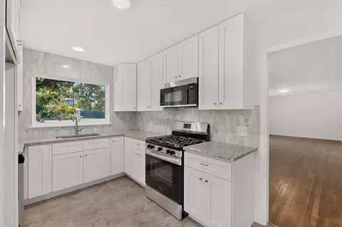 405 Easton Rd, Dallas, TX 75218