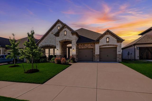 4017 Eagles Bluff Rd, Midlothian, TX 76065