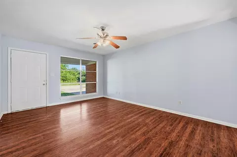 Living - 901 Maple St, Howe, TX 75459 photo 1 of 6