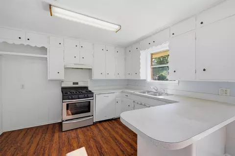 Kitchen - 901 Maple St, Howe, TX 75459 photo 1 of 2