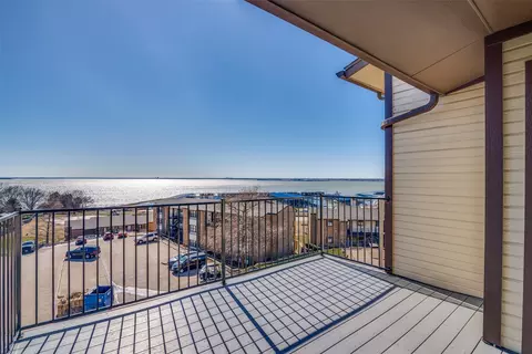 353 Henry M Chandler Dr, Rockwall, TX 75032