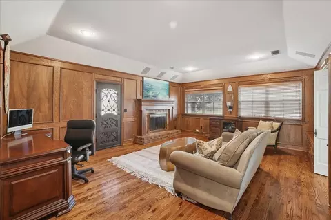 Living - 604 S Hampton Rd, Oak Leaf, TX 75154 photo 4 of 4