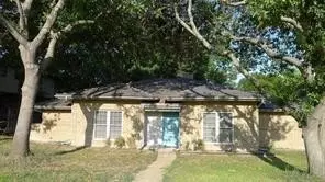 2219 Owens Blvd, Richardson, TX 75082