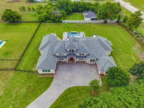 1020 Kingsbridge Ln, Rockwall, TX 75032