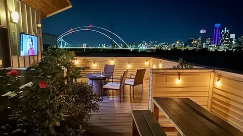 381 E Greenbriar Ln #304, Dallas, TX 75203