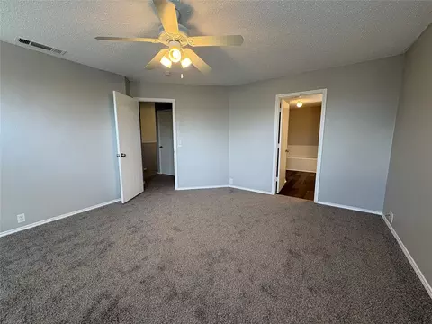 Bedroom - 1817 Berkeley Dr, Glenn Heights, TX 75154 photo 4 of 5