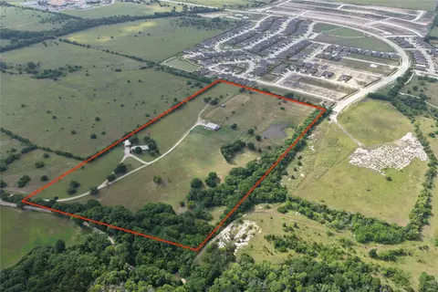809 Stephenson Rd, Red Oak, TX 75154