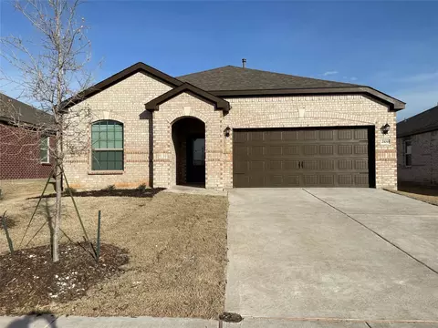 2100 Yarbrough Dr, Anna, TX 75409
