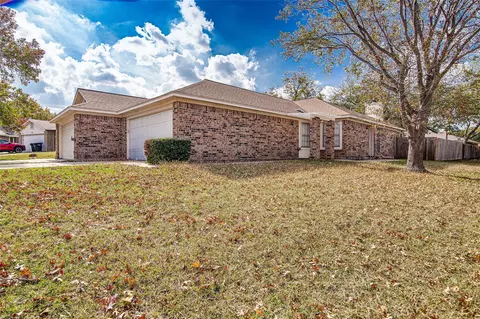 7650 Colorado Creek Ct, Fort Worth, TX 76133