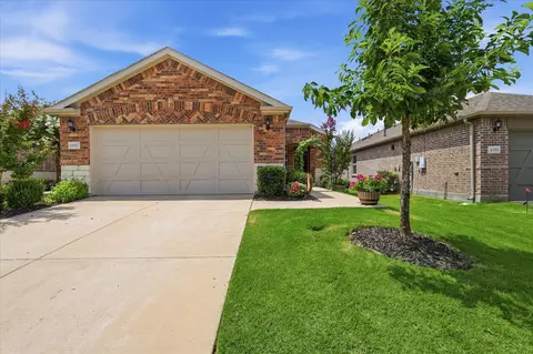 1256 Eagle Ln, Krugerville, TX 76227